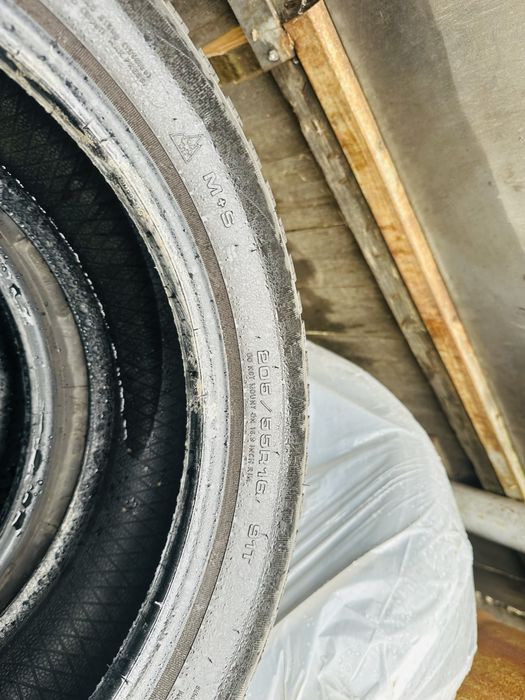 Cauciucuri iarna 205 55 r16 Goodyear