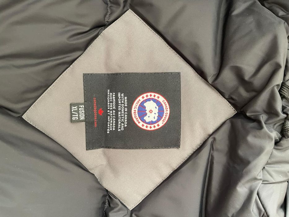 Ново яке Canada Goose