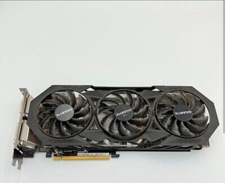 Vand placa GTX970 windorce ca noua