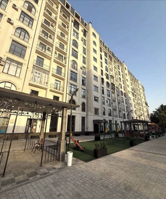 Barocco Продается 3 комнатная коробка Гидрометцентр