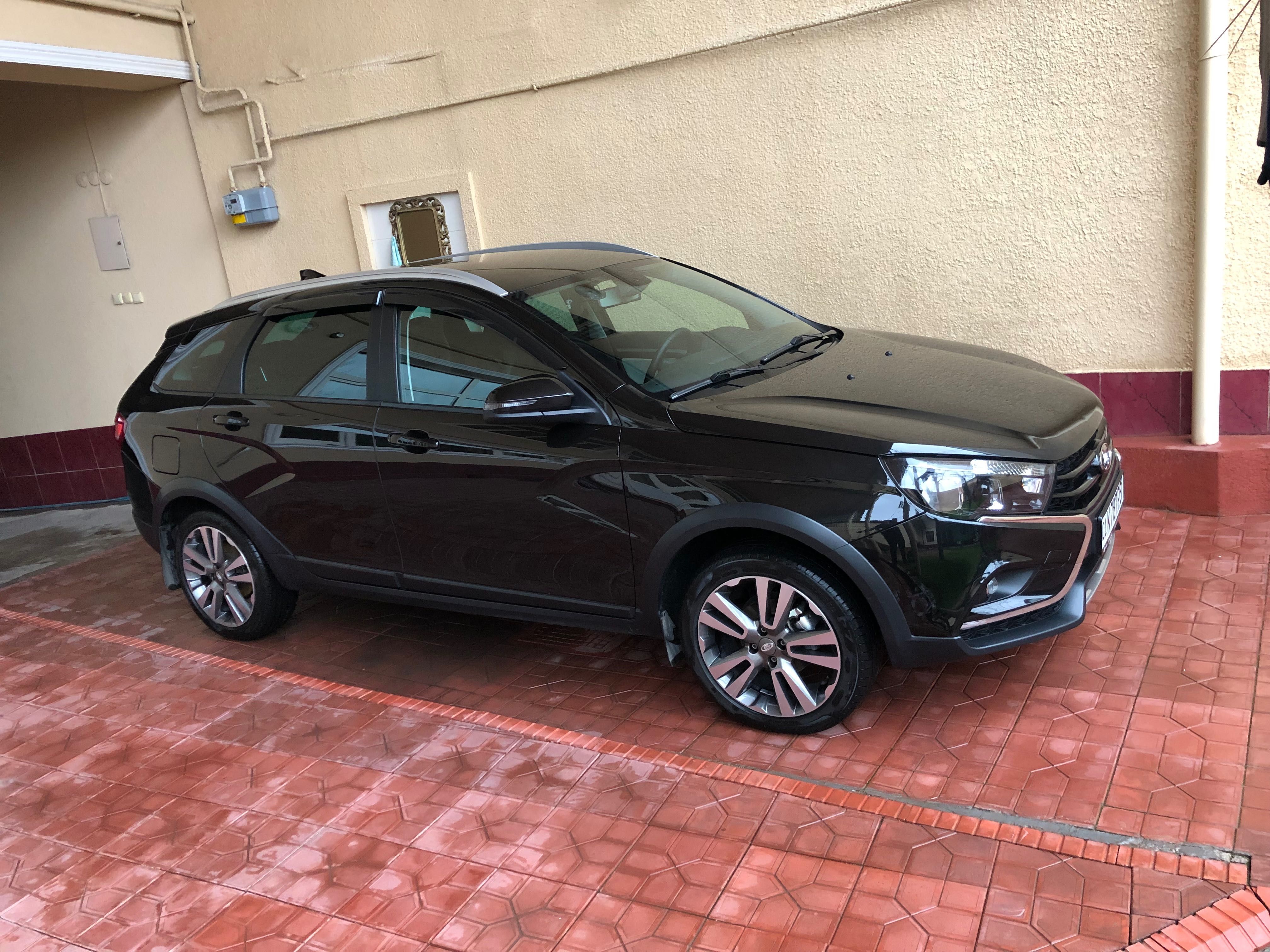 Lada Vesta SW Cross 1.8