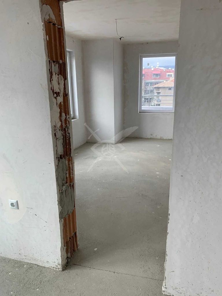 Продава се Двустаен апартамент в Айтос - 88 кв.м за 713 €/кв.м - Снимка #3