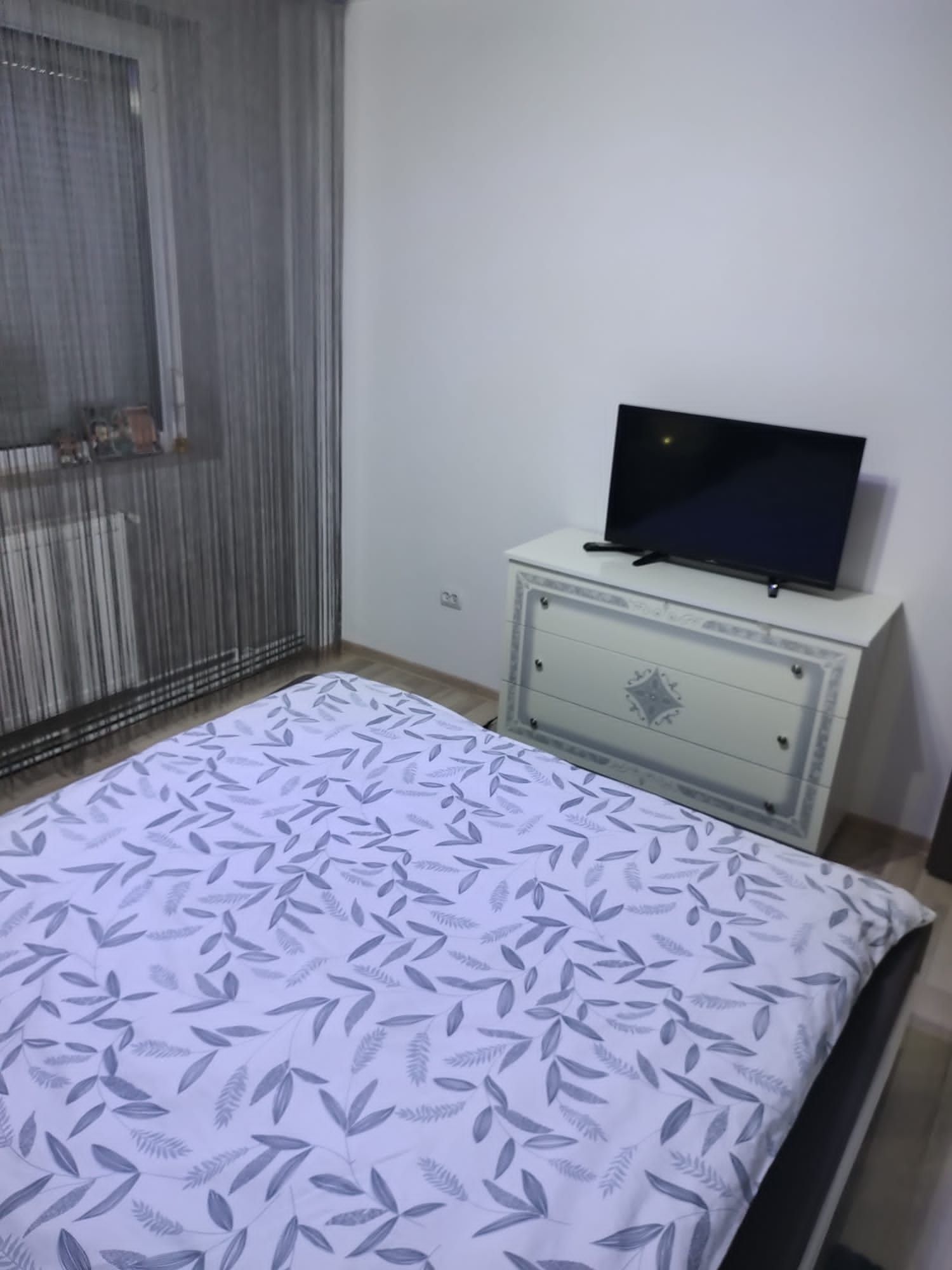 Vand sau schimb [casa construstie noua)