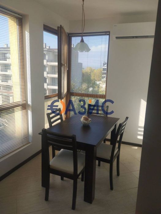 Продава се Двустаен апартамент в к.к. Слънчев бряг - 49 кв.м за 1164 €/кв.м - Снимка #3