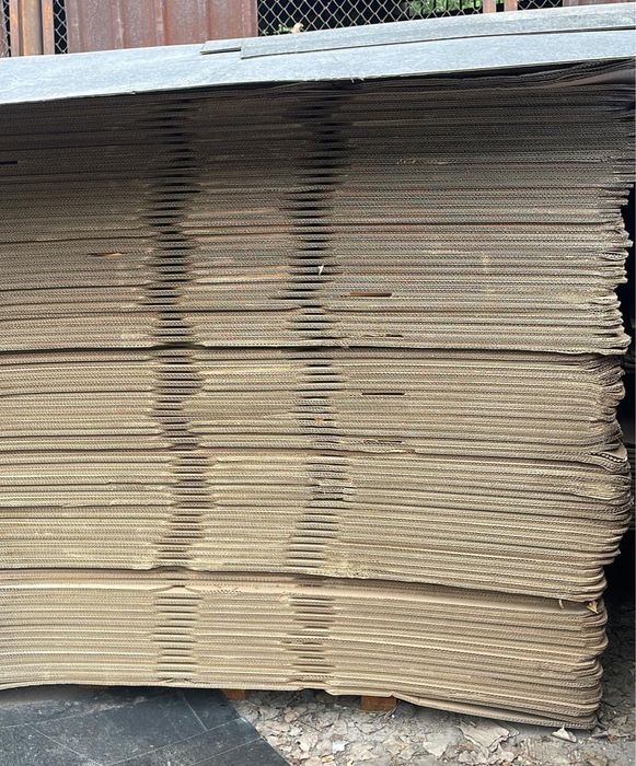 Коробки Табачные и телевизионные