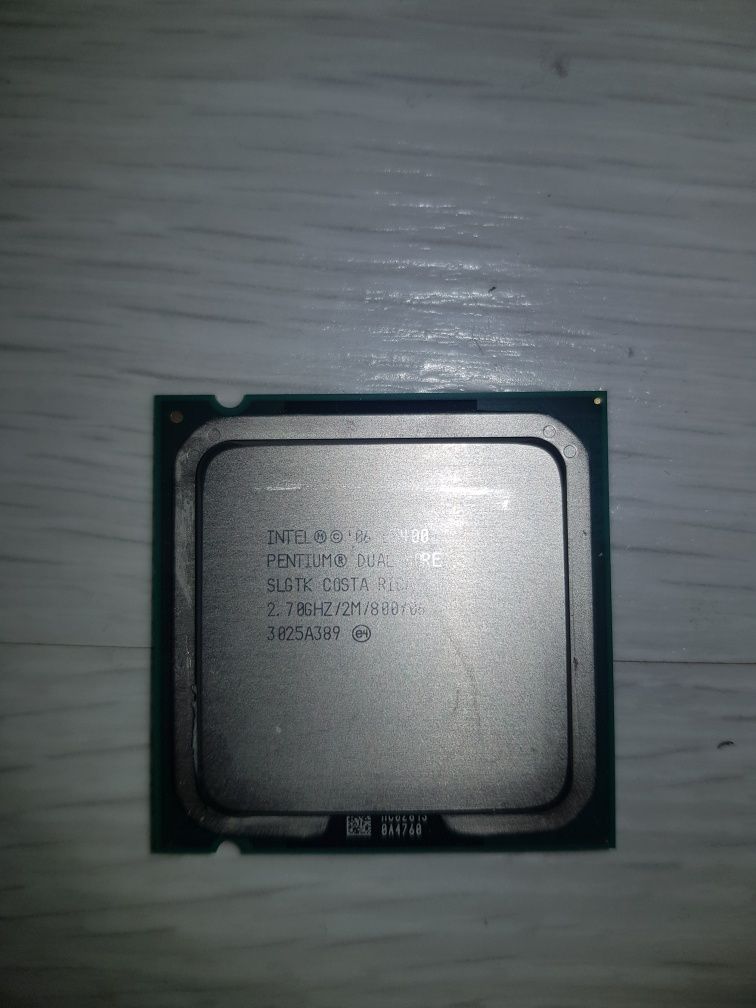 Поцессор intel e5400 pentium dual-core 2.70ghz