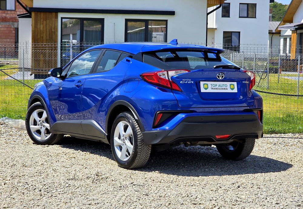 Toyota C-HR Hybrid //Rate//