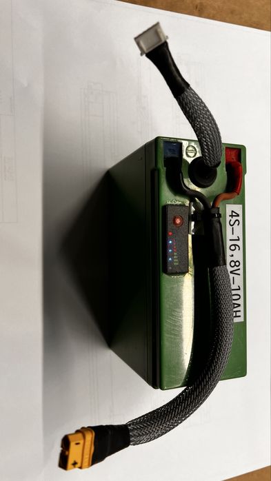 Acumulator navomodel  litiu ion 4s