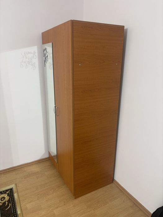 Dulap pentru haine