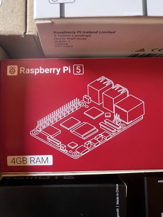 Raspberry pi5 4gb-carcasa argon one v3 nvme
