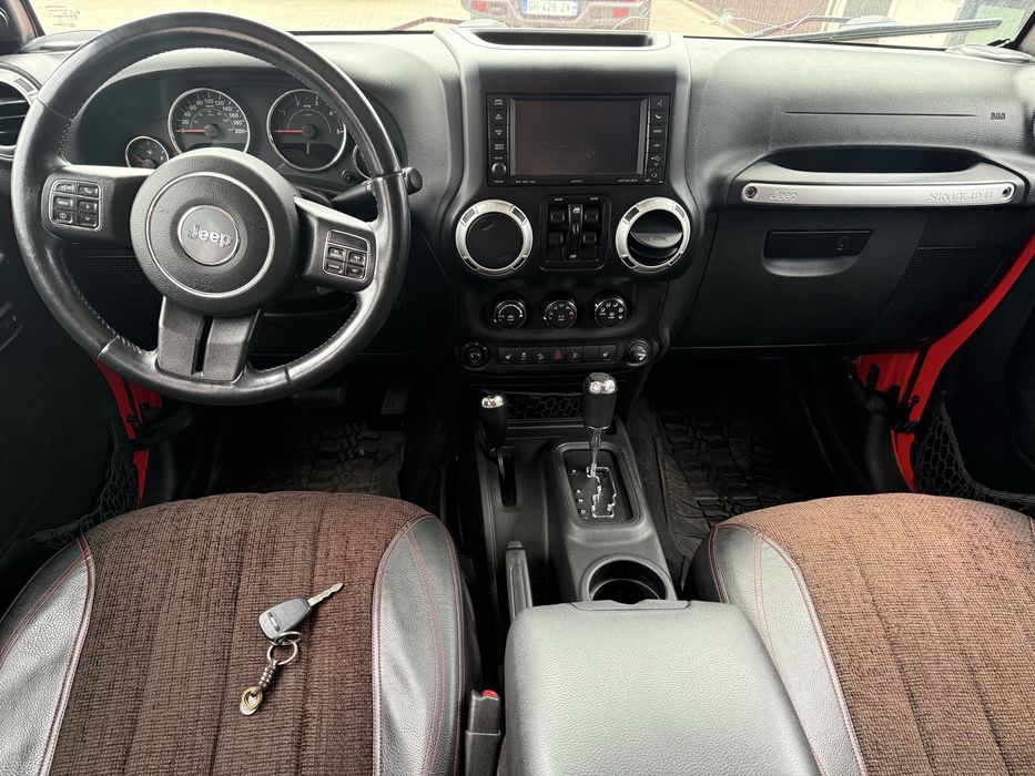 Vand Jeep Wrangler Rubicon JKU