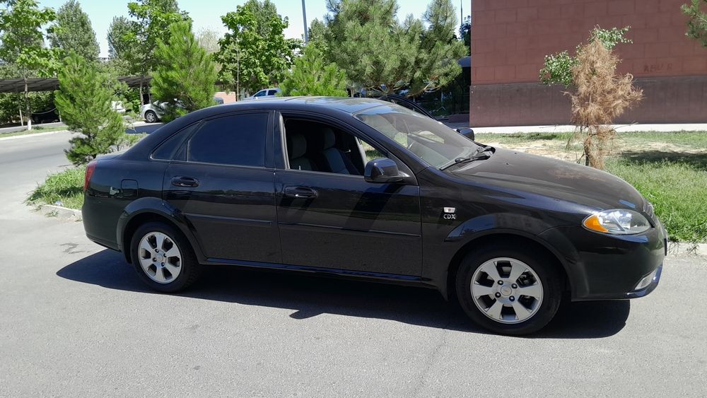 Gentra. Sotiladi. Arendaga beriladi. Sparka barter bor.