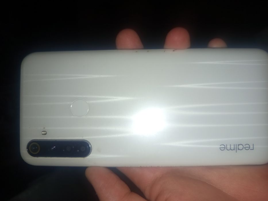 Телевон сатылады Realme телефон 128гб