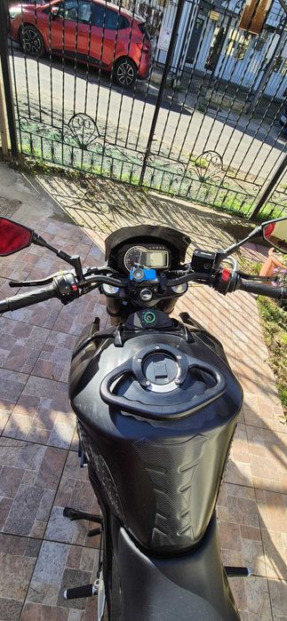 Vand Suzuki GSR 750, an 2014