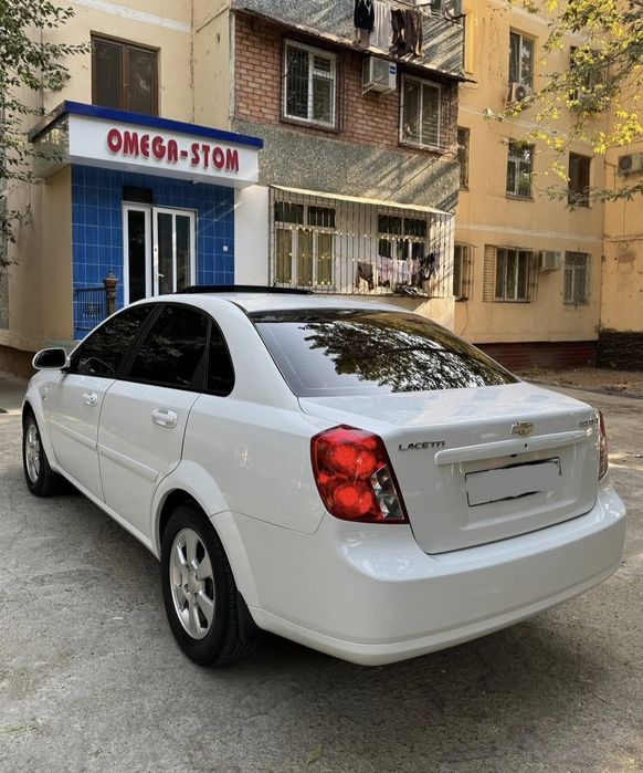Suhoy arenda Chevrolet Lacetti 2013, Metan/Benzin (Samarqand) 150 ming