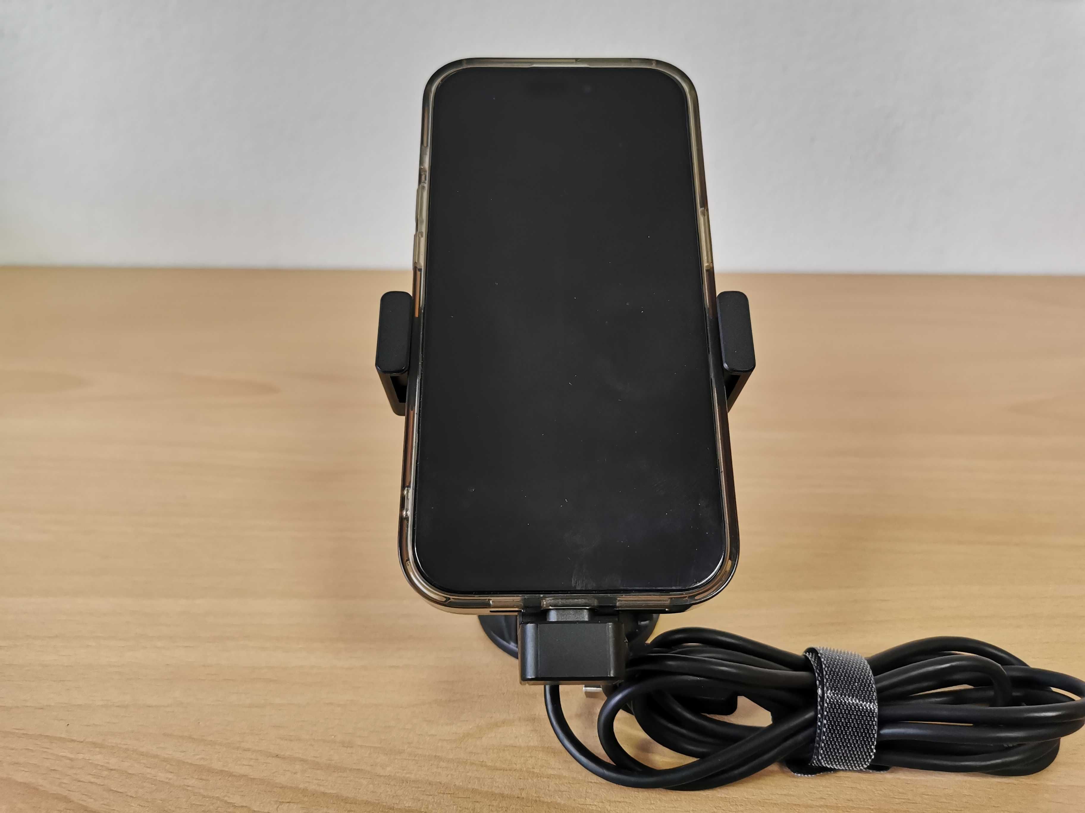 Garmin стойка за iPhone телефони с Lightning конектор