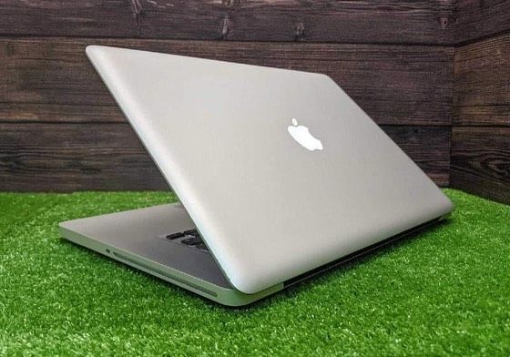 Macbook Pro 15-inch