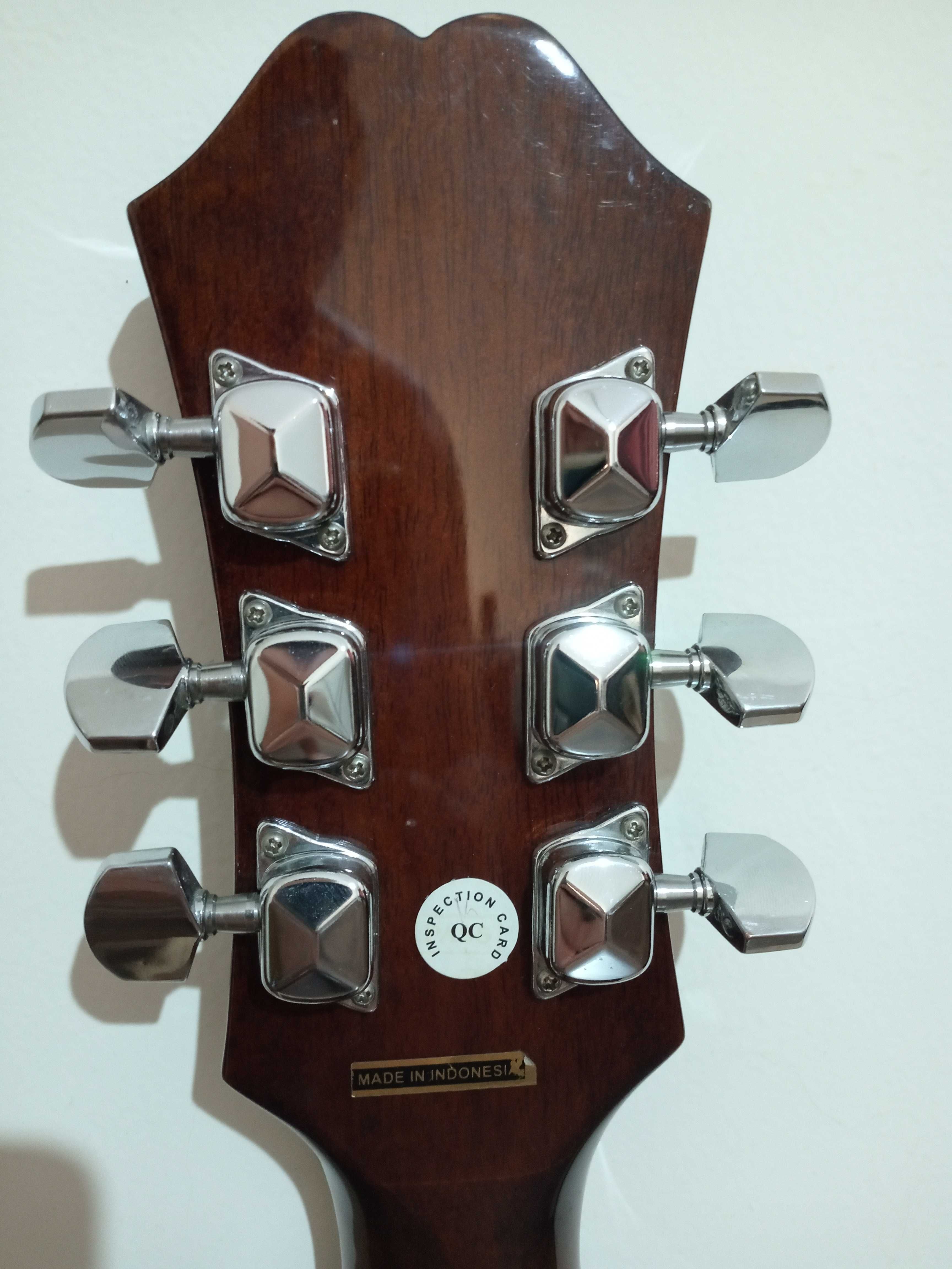 Гитара электро-аккустическая Epiphone