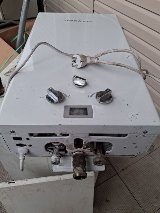 Газовый водонагреватель Tekna 10L