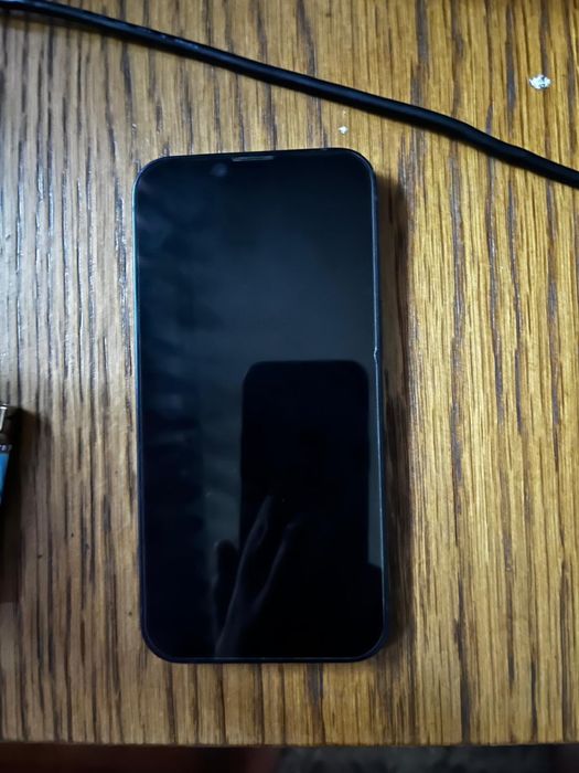 iPhone 13 – 128GB, 88% Battery,stare bună schimb sau vând