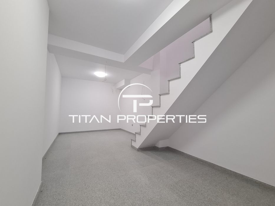 Дава се под наем Магазин в Пловдив, Център - 82 кв.м за 400 € - Снимка #3