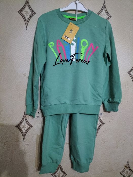 Новые одежды на 7-8 лет