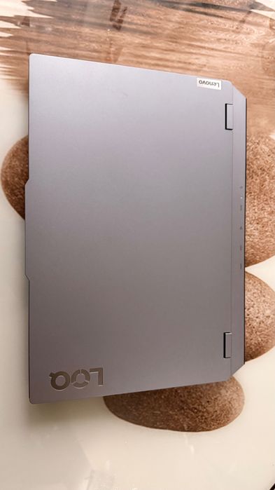 Laptop Gaming Lenovo LOQ 15IRX9 – i7