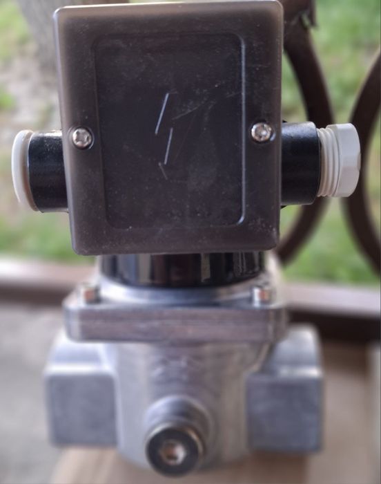 Gaz kran 220v ,gaz pushkalarga mos