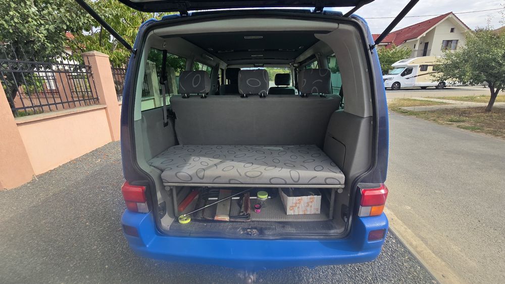 Volkswagen Multivan T4 2.5 TDI – 7 locuri – An 1999