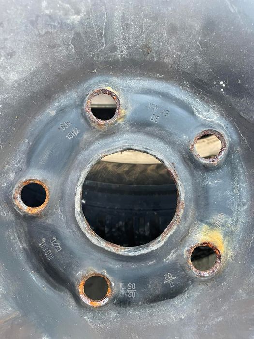 Roți de iarnă complete 195/65/15 5x112