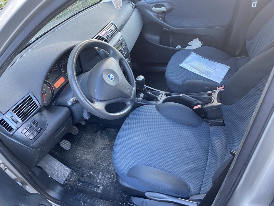 Vând auto fiat stilo