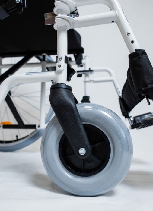 Инвалидная коляска