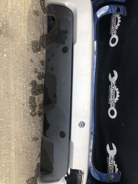 Bara spate Dacia Duster de la 2017