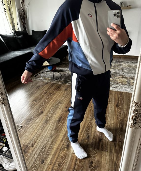 Trening Nike classic