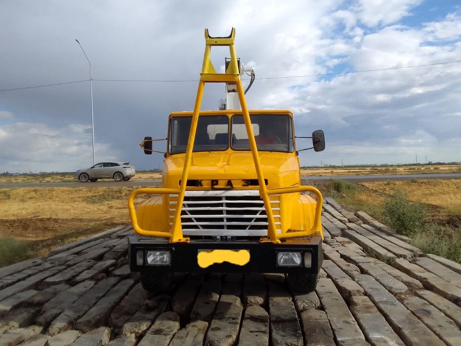 Автокран манипулятор