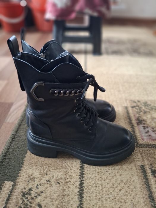 Женские зимние полуботинки