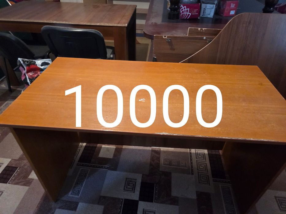 Продается офисная мебель (школа)