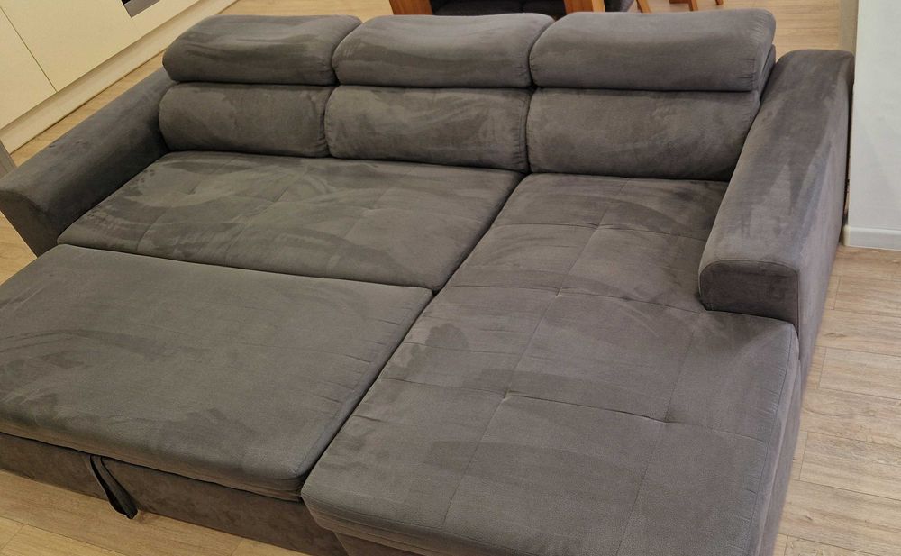 Разтегателен диван