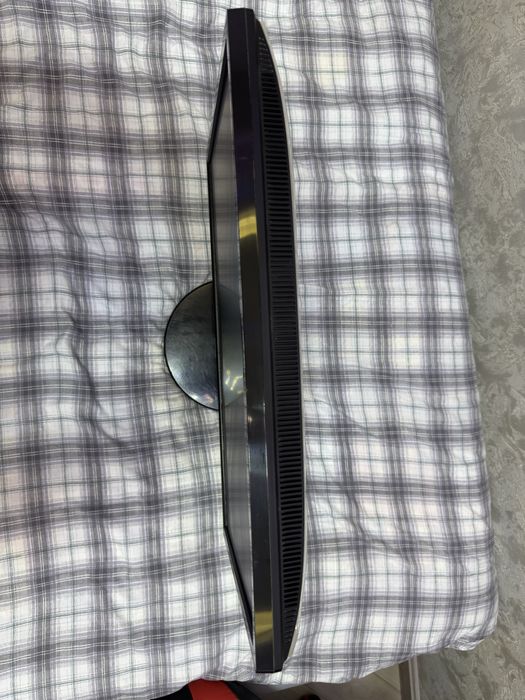 ASUS VE228D Monitor sotiladi Ideal holat