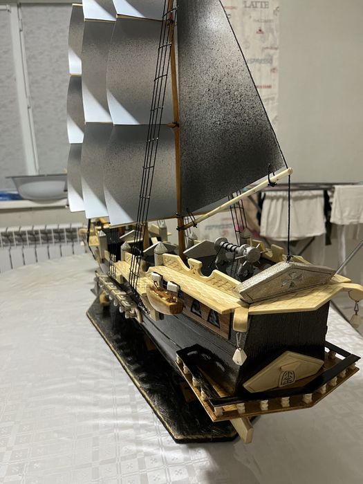 Кустарка, Корабль ручной работы