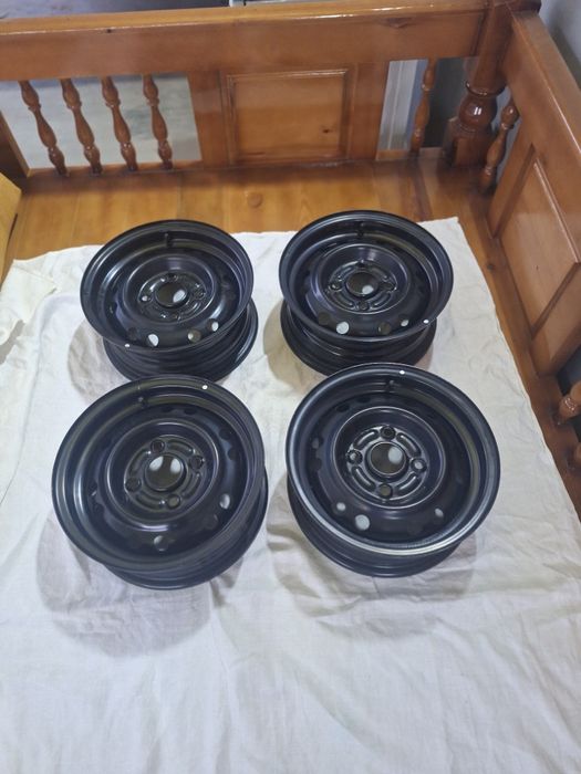 Damas diska R 13.  2000  prabek