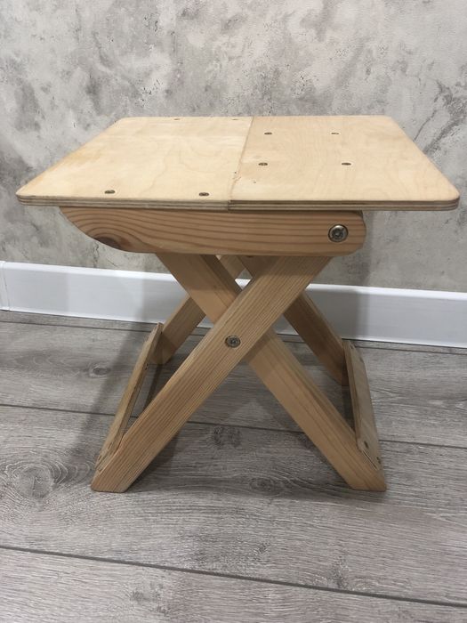 Продам стульчик в гостиную или кухню