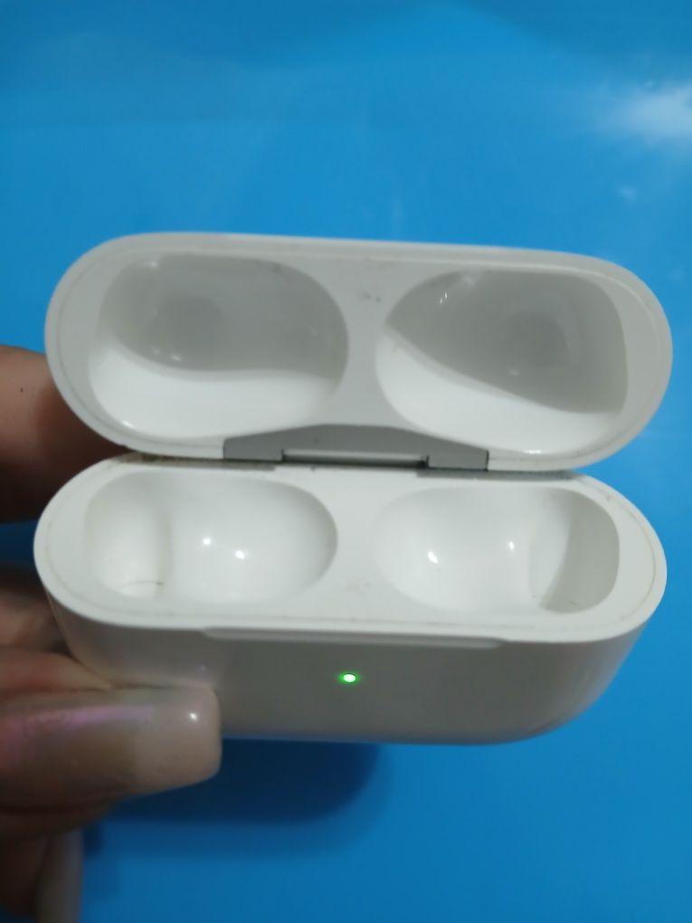 Кейс от airPods Pro 2