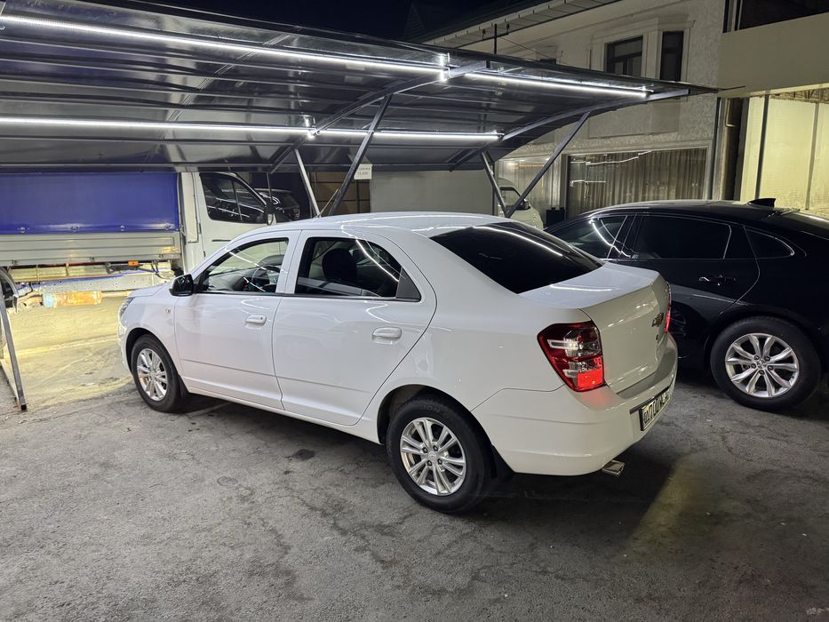 Cobalt 2022 yil avtamat tozza gaz bor 96000km prabeg