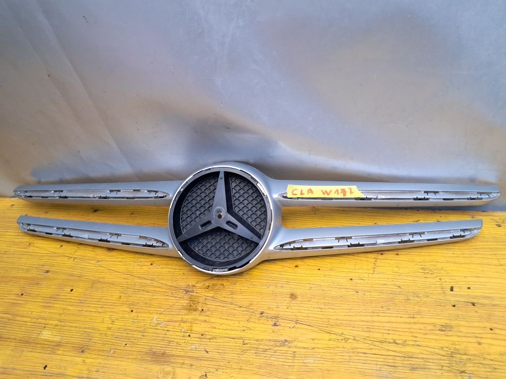 Грил решетка  Mercedes CLA W117