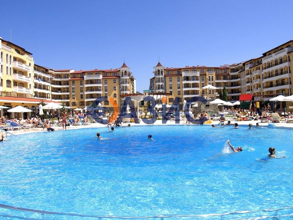 Продава се Двустаен апартамент в к.к. Слънчев бряг - 56 кв.м за 1367 €/кв.м - Снимка #14