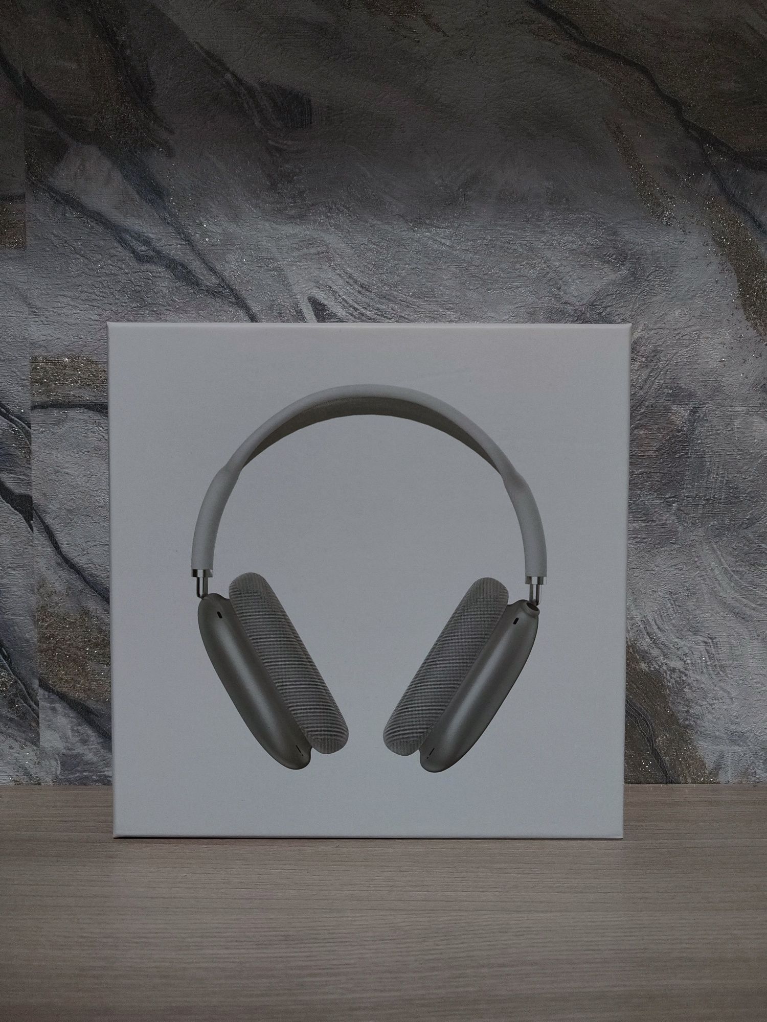 Airpods max with Smart Case