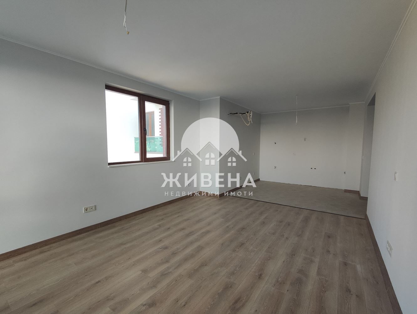 Продавам 2-стаен апартамент, с просторна морска панорама, Виница