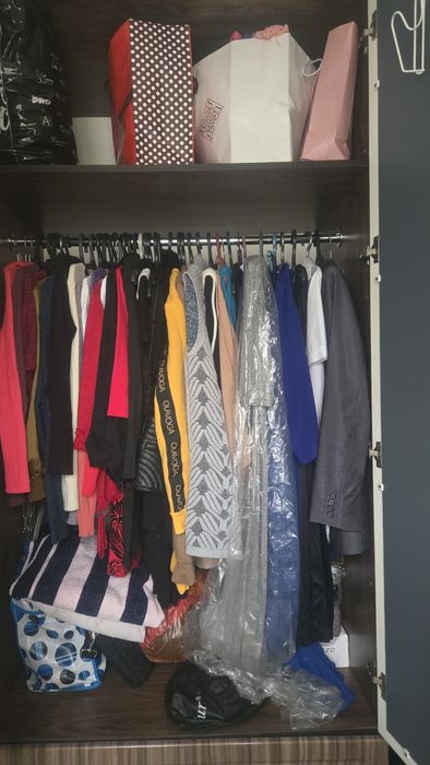 Продам шкаф для одежды