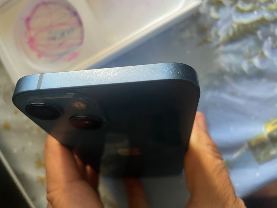 Vand iph 13-Blue stare perfecta